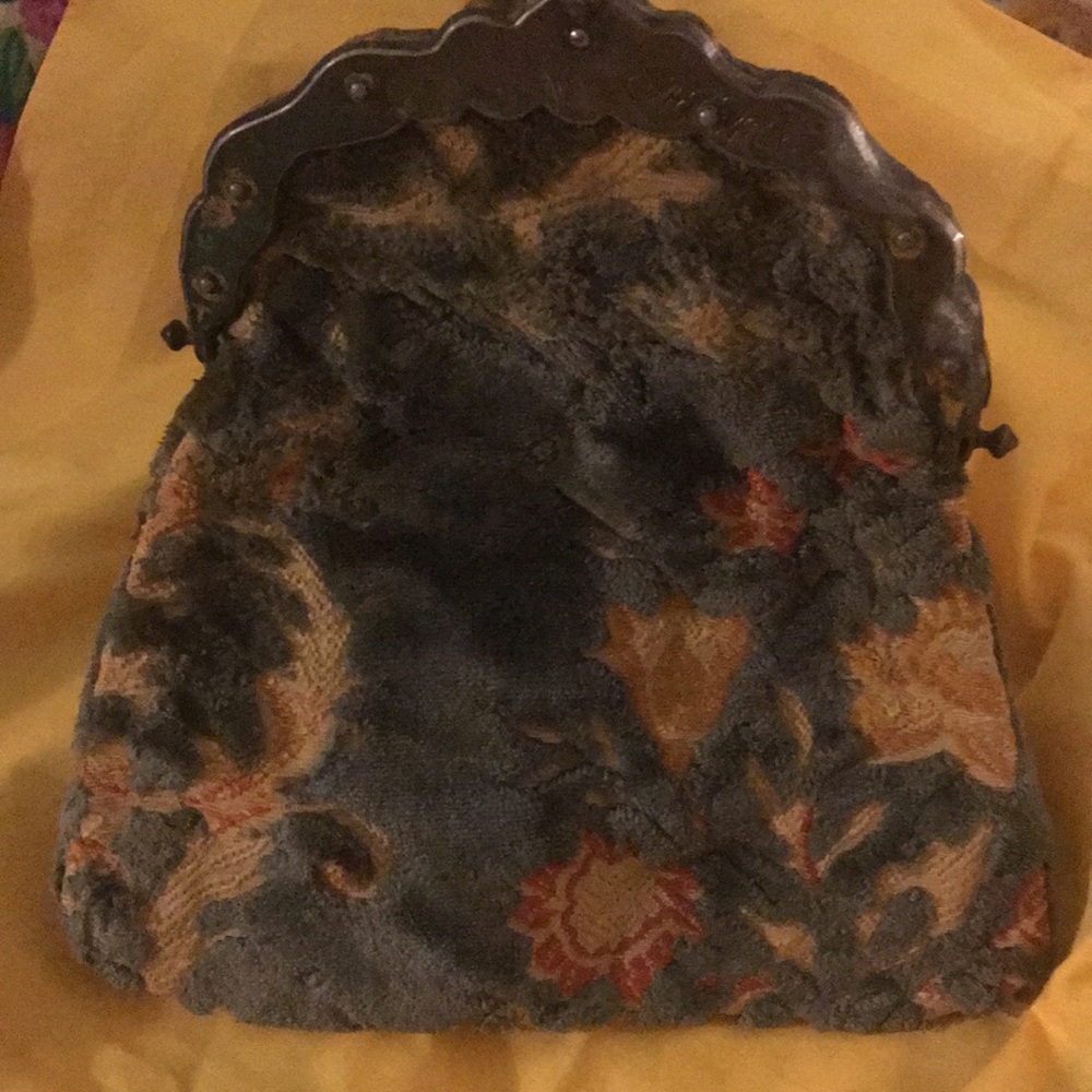 Carpetbags of America